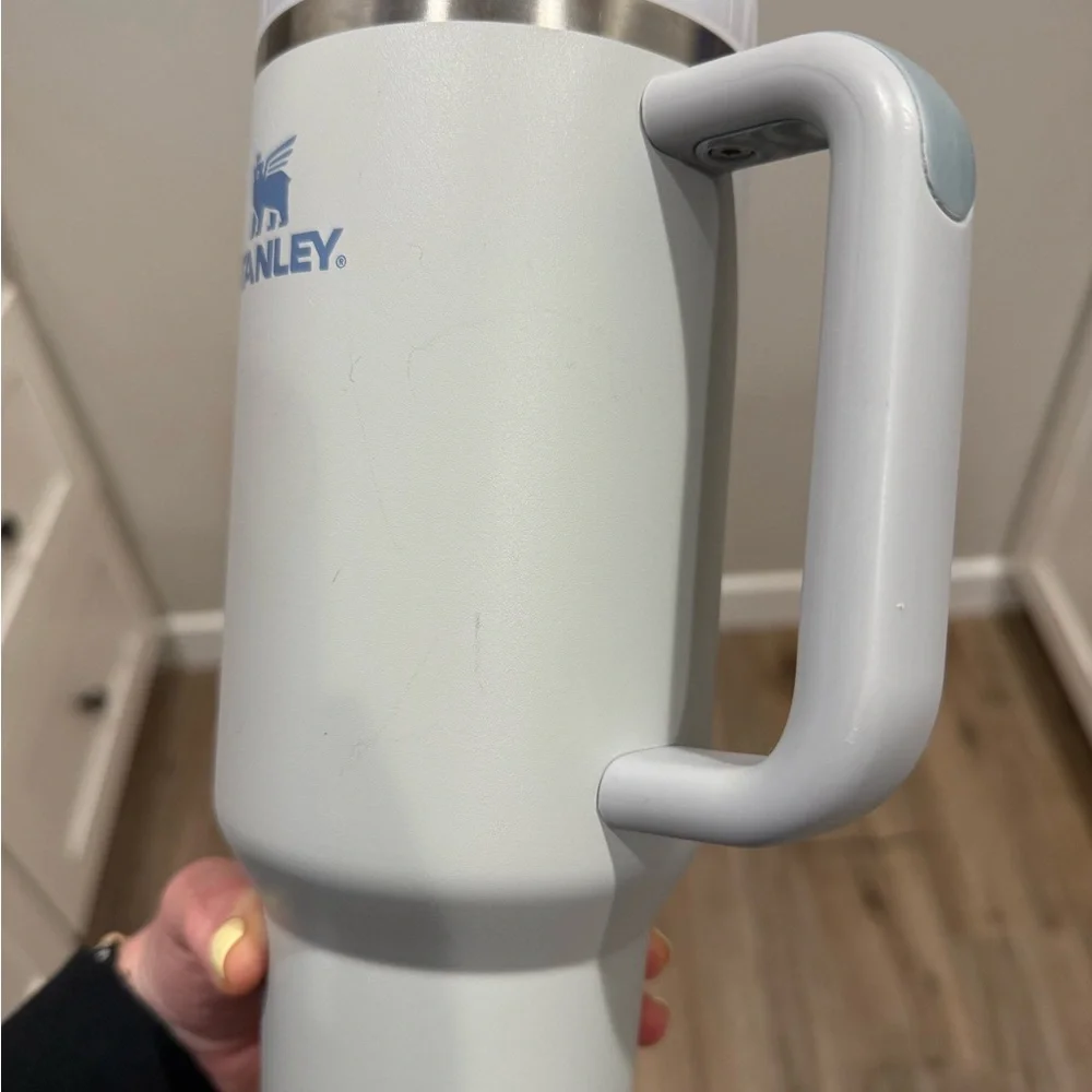 Stanley Blue/Gray Travel Mug - Picture 2 of 6